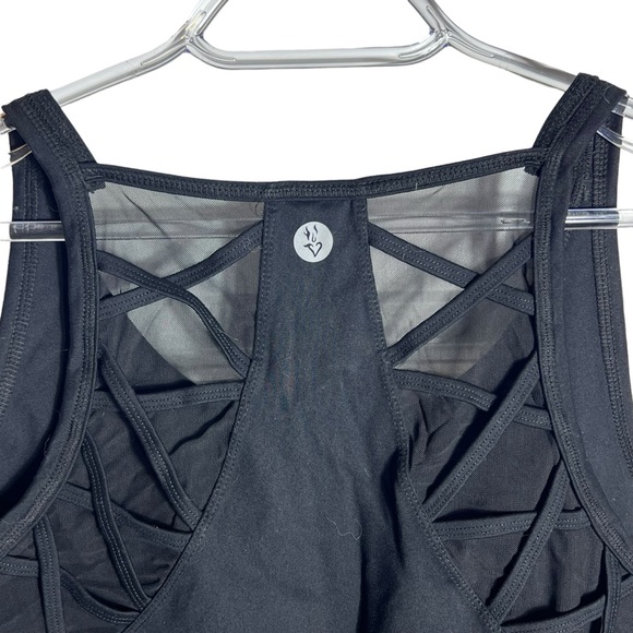 Torrid Active Black Mesh Criss Cross Racerback Sports Bra, Size 4 (4X) - Picture 4 of 5